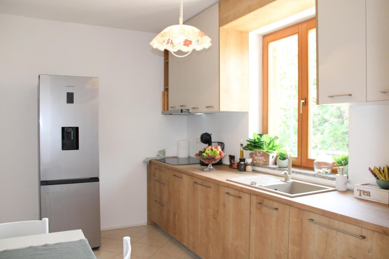Sveti Vid-Miholjice Apartment Noel מראה חיצוני תמונה