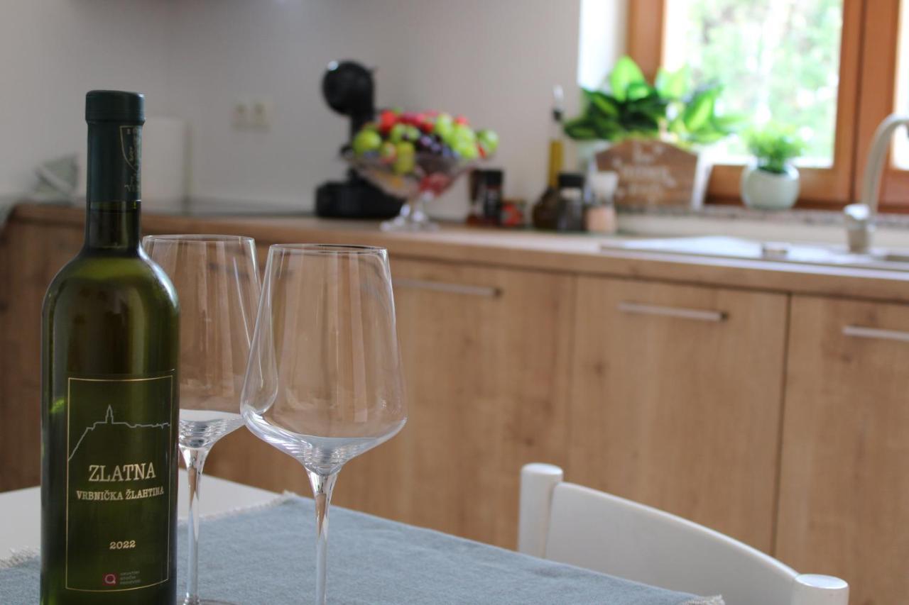 Sveti Vid-Miholjice Apartment Noel מראה חיצוני תמונה